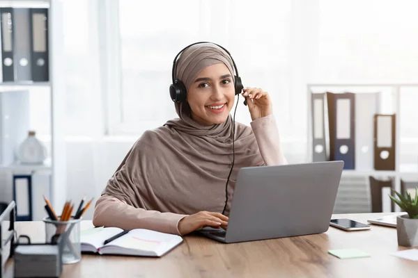 Ustadha Fatima Noor